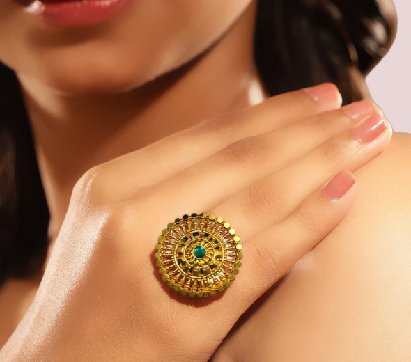 Dropship Traditional Gold-Plated Circular Statement Ring with Green Stone