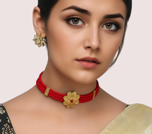 Dropship Red Beaded Necklace with Floral Gold Pendant
